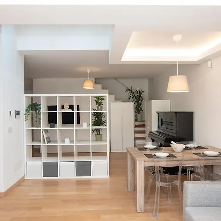 Elegant Loft In Con Wifi E Ac בורג'ו ורצי